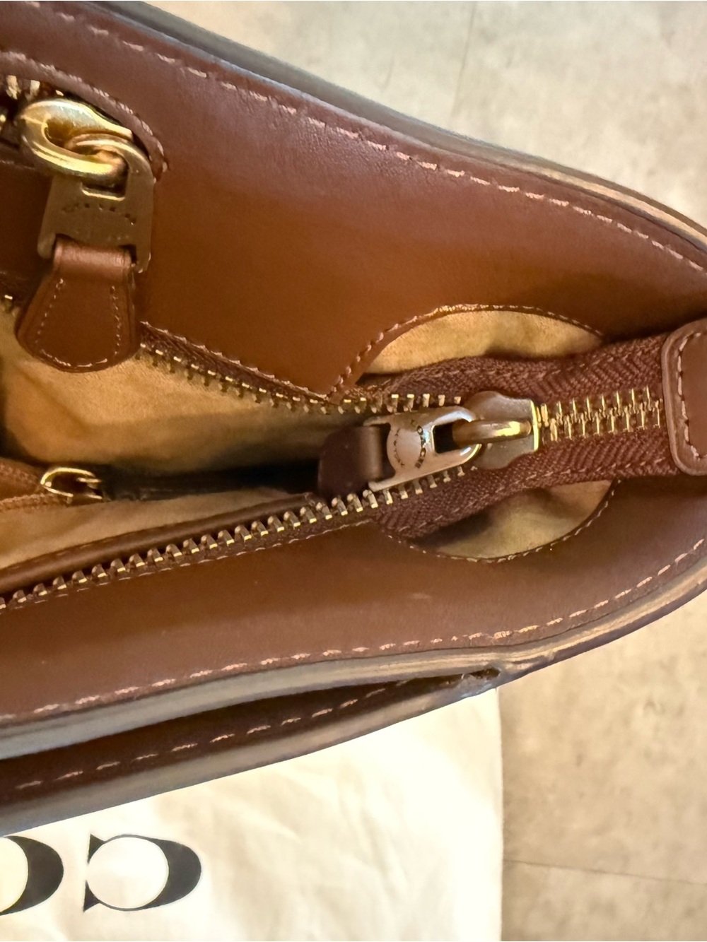 Coach Metropolitan Carryall, men's tote, tan glove leather, nearly new - Picture 3 of 13